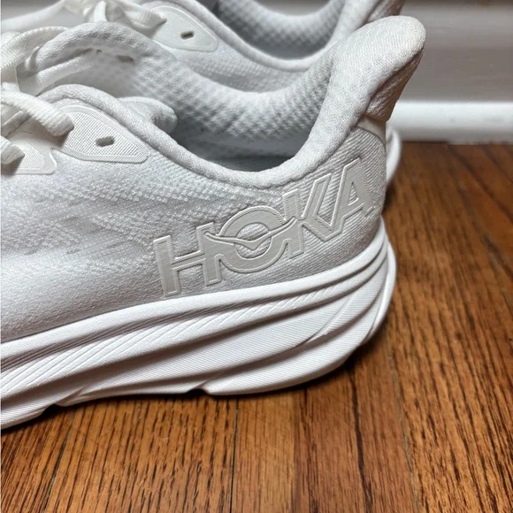 NWT Hoka Clifton 9 - Picture 2 of 5